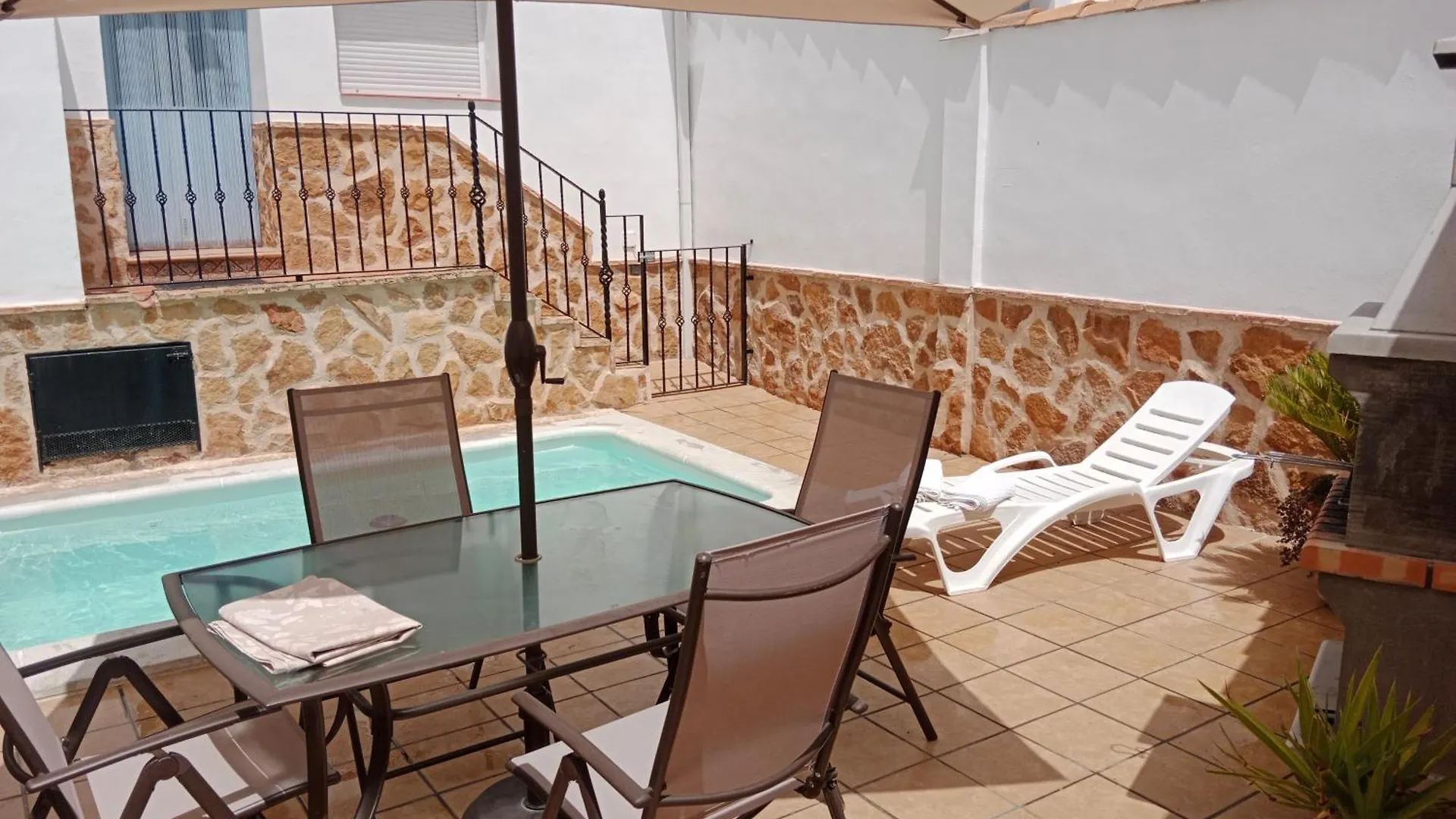 Dos Casas Rurales En Despenaperros, La Reconquista Y Nuevas Poblaciones Santa Elena Holiday home